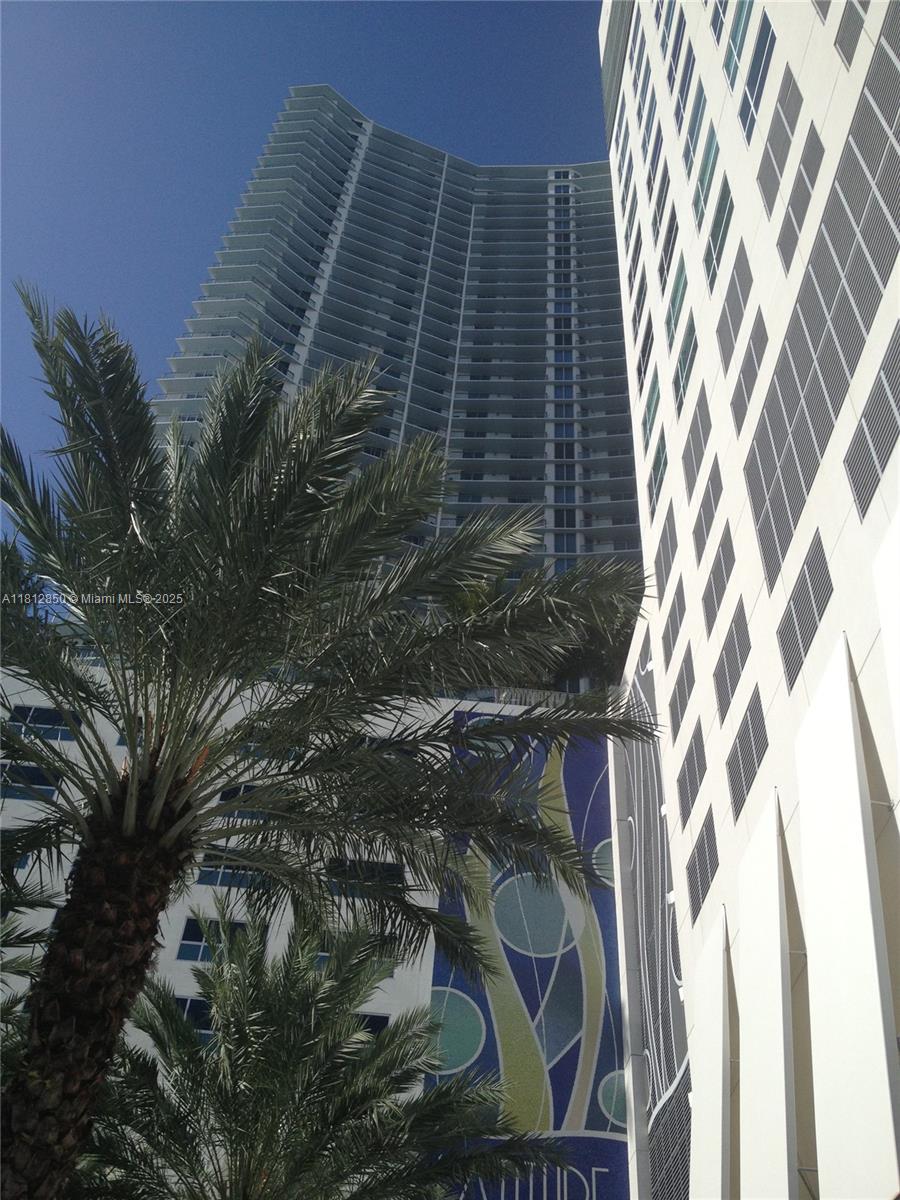 LATITUDE ON THE RIVER CON - Residential Lease