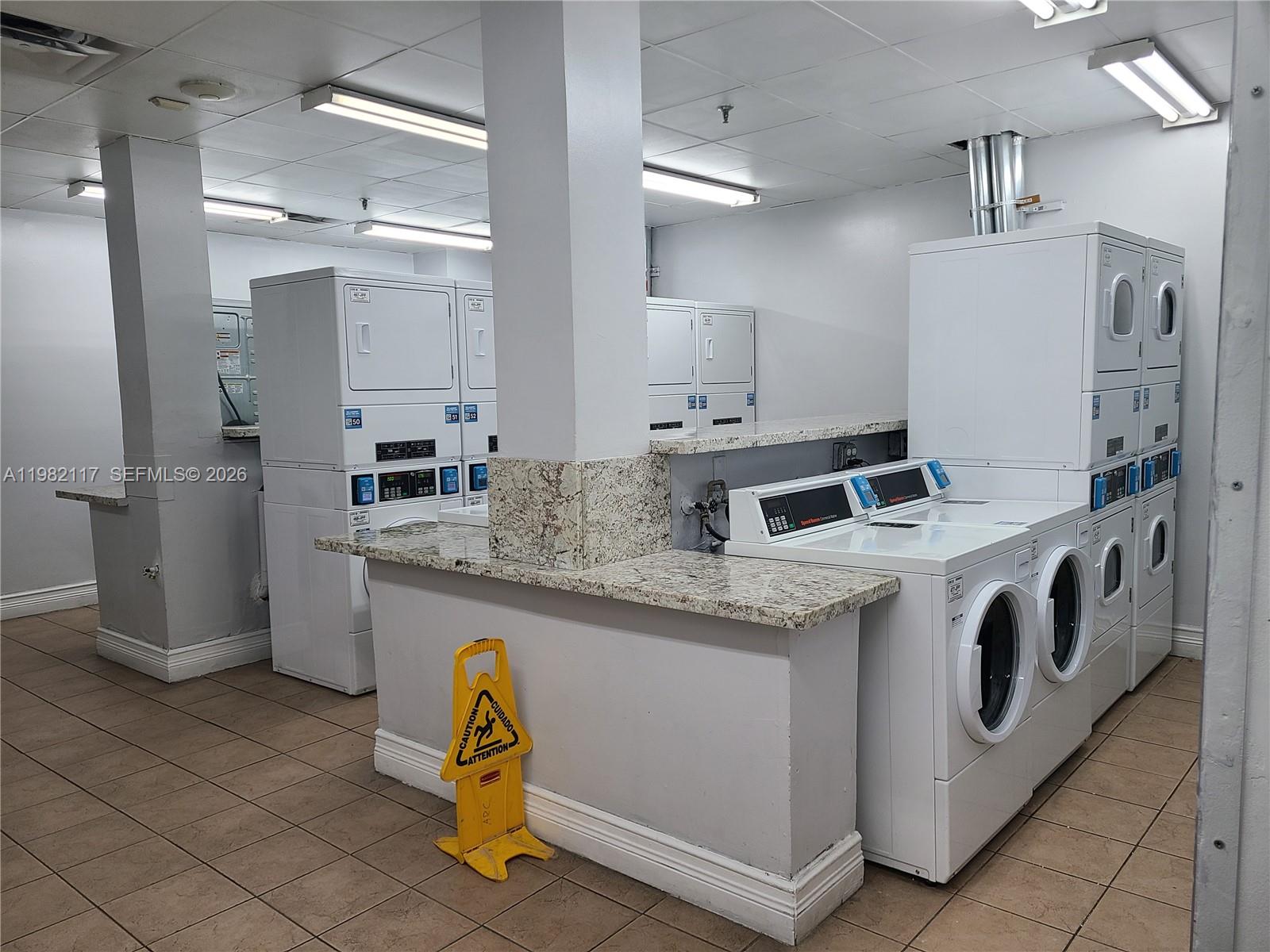 MADISON DOWNTOWN CONDO - Residential Lease