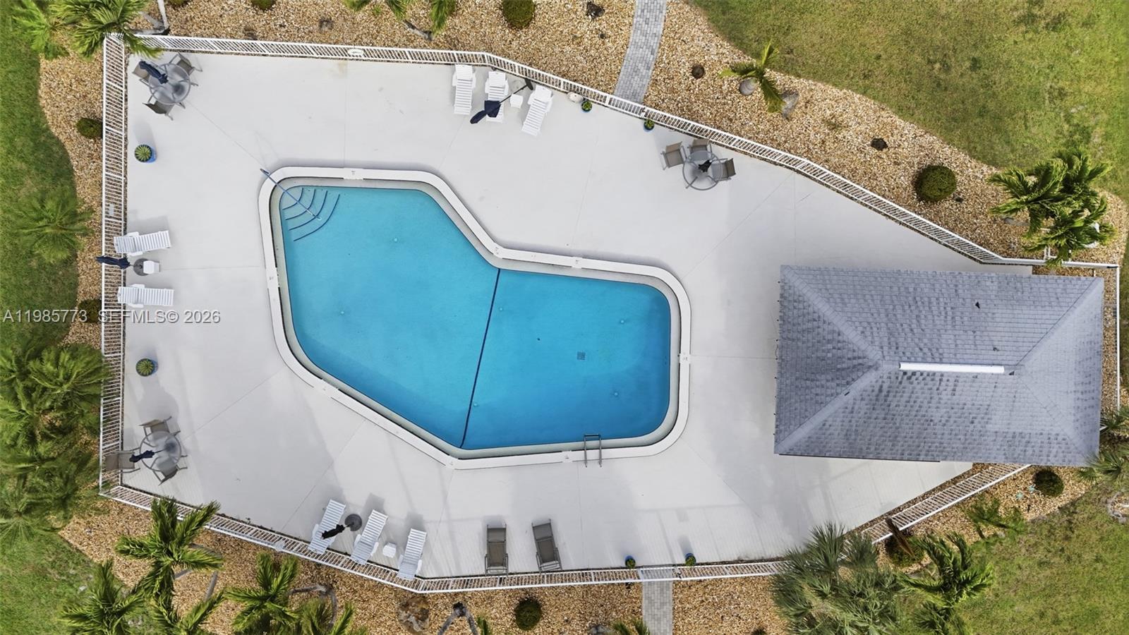 WHISKEY CREEK VILLAGE GREE - Residential