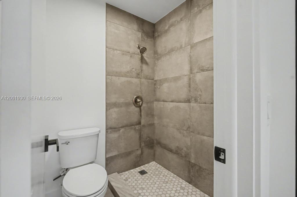 FLAMINGO GARDENS PHASE FO - Residential