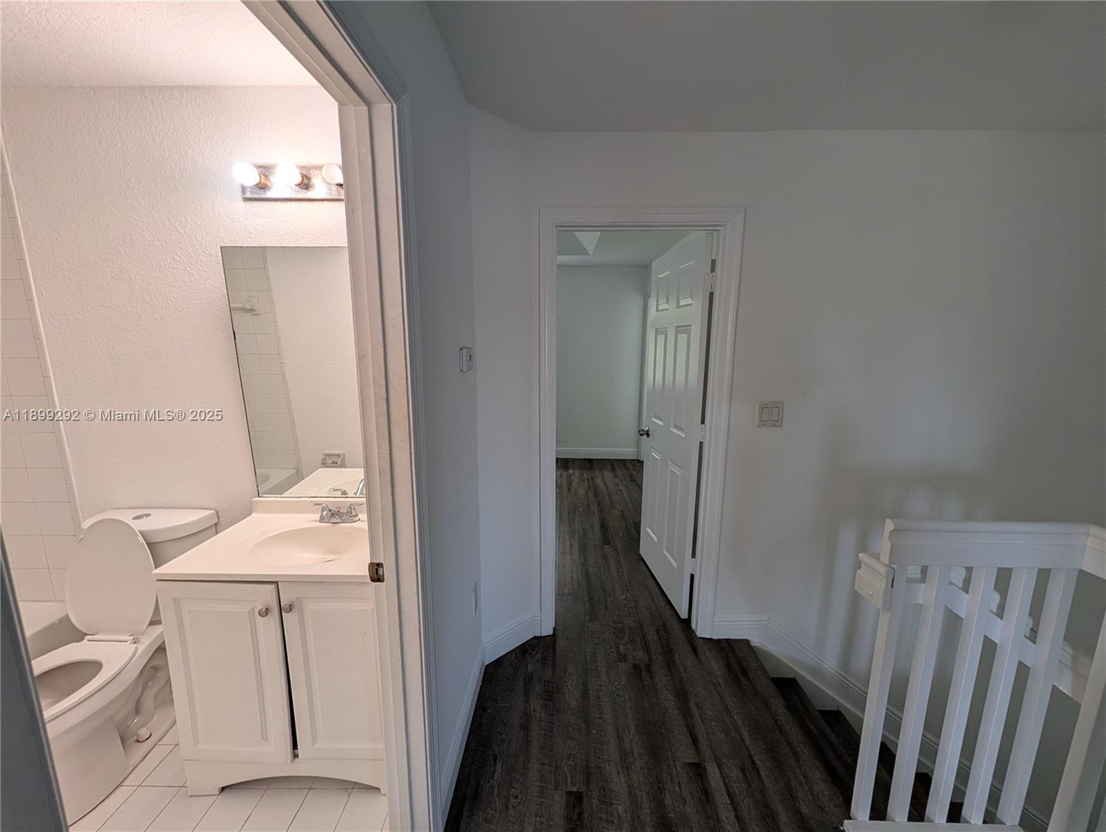 SHOMA TOWNHOMES AT KEYSCO - Residential
