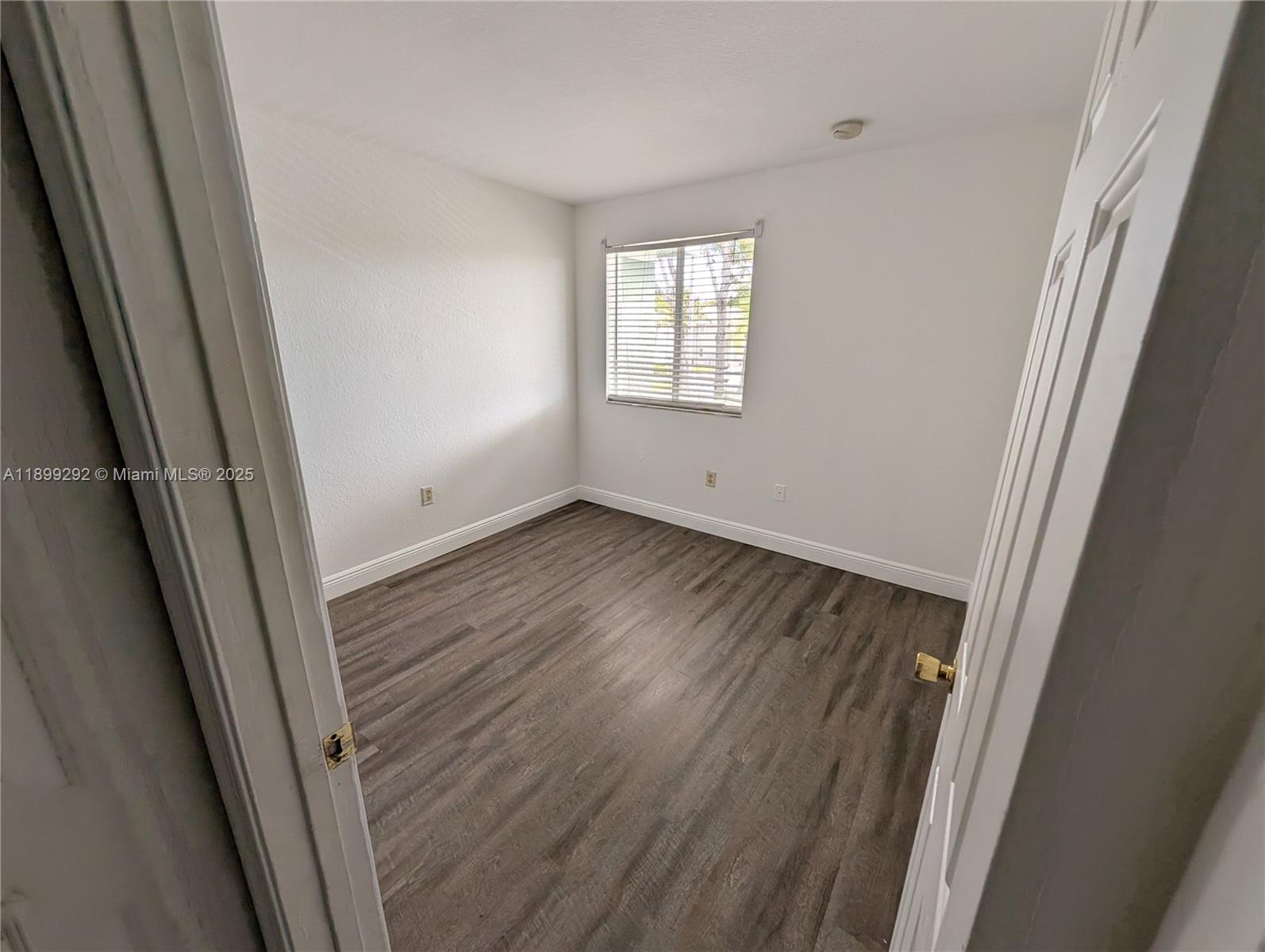 SHOMA TOWNHOMES AT KEYSCO - Residential