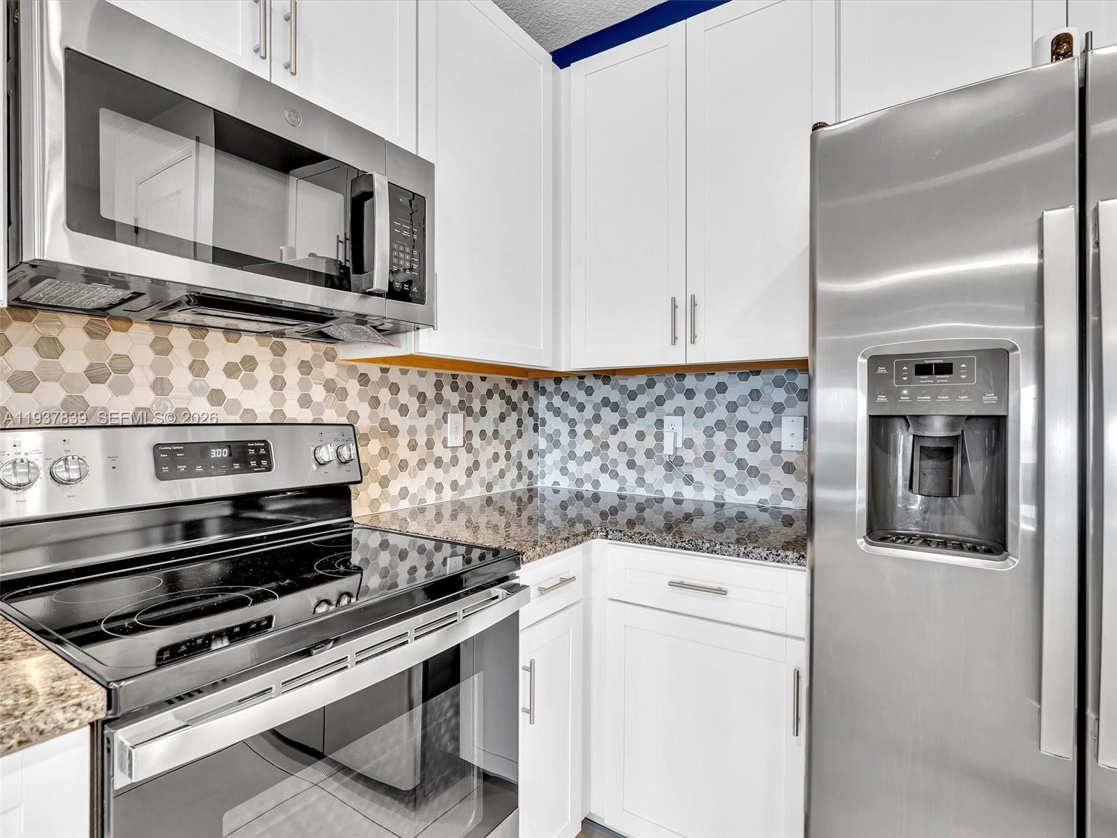 RIVER GARDENS - Residential