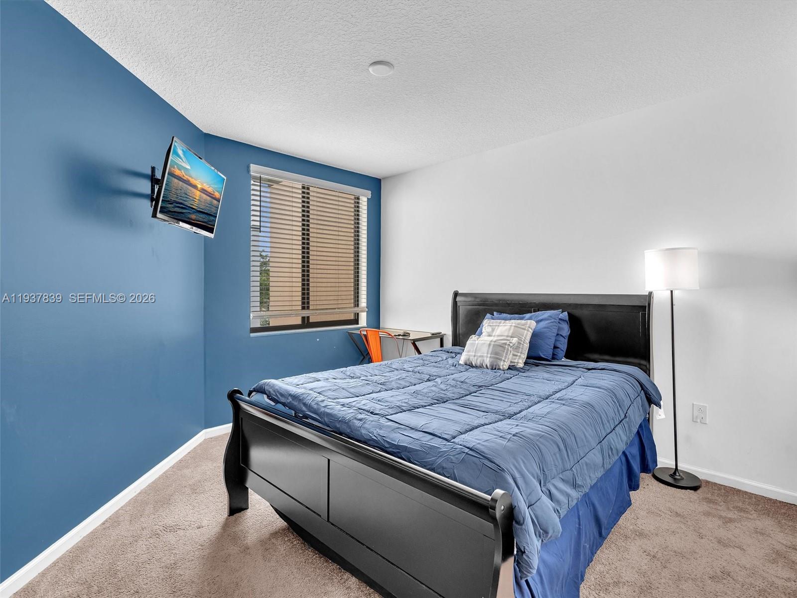 RIVER GARDENS - Residential