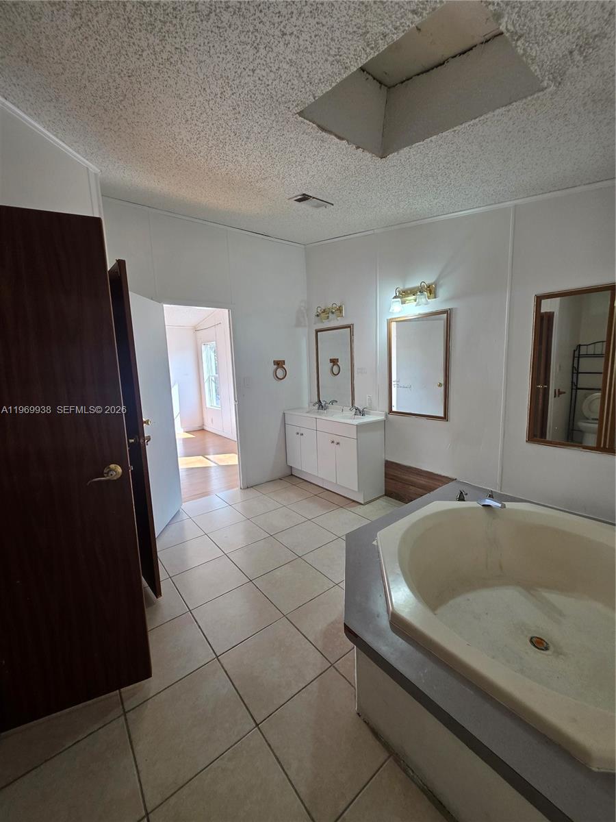 AMERICANA VILLAGE CONDO - Residential