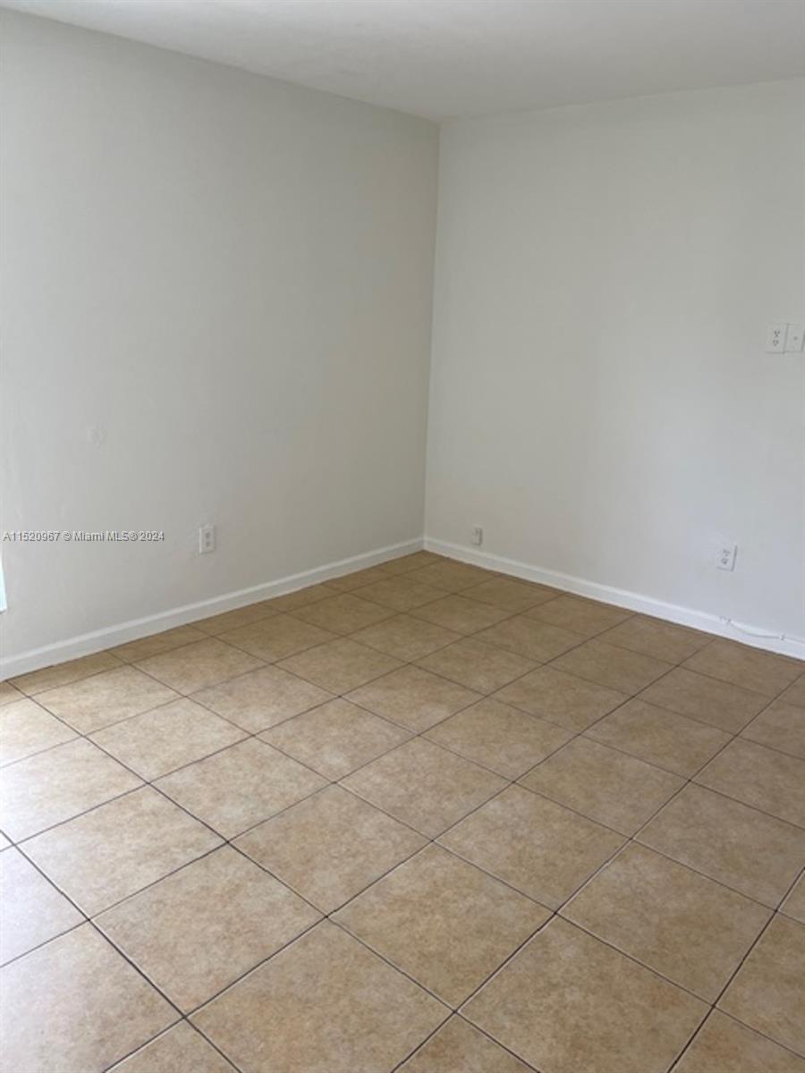 KENDALL ACRES CONDO BLDG - Residential Lease