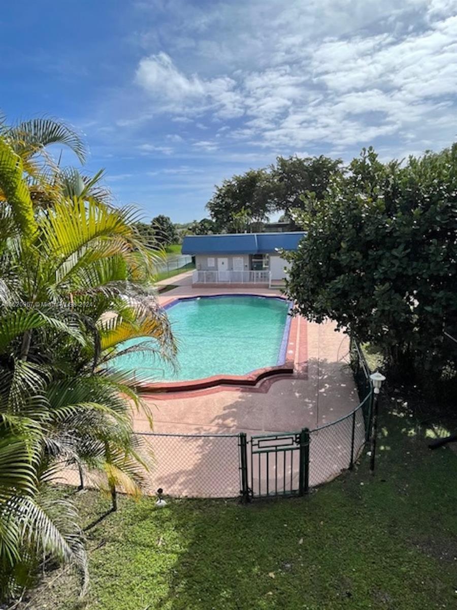 KENDALL ACRES CONDO BLDG - Residential Lease