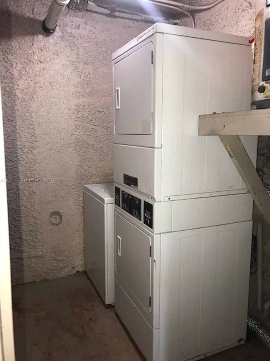 KENDALL ACRES CONDO BLDG - Residential Lease