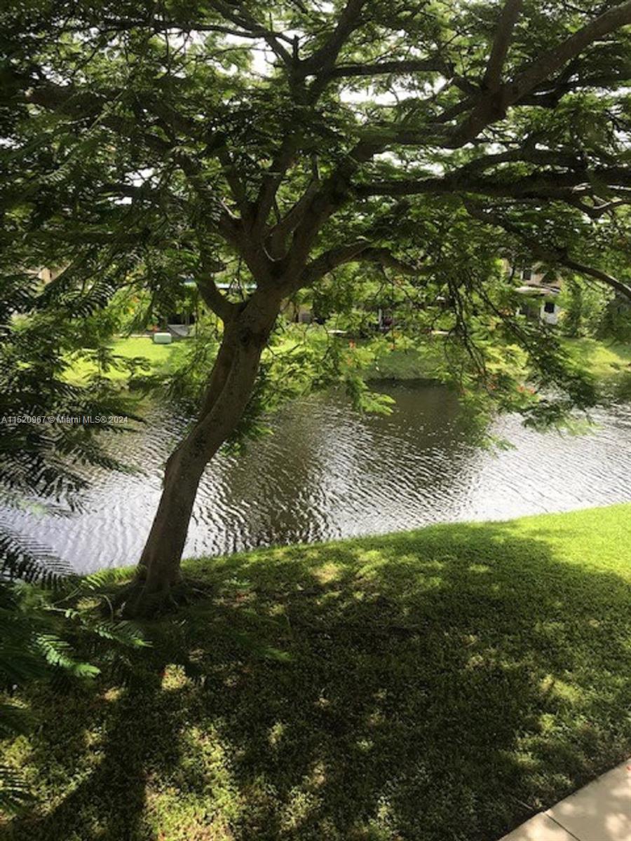 KENDALL ACRES CONDO BLDG - Residential Lease