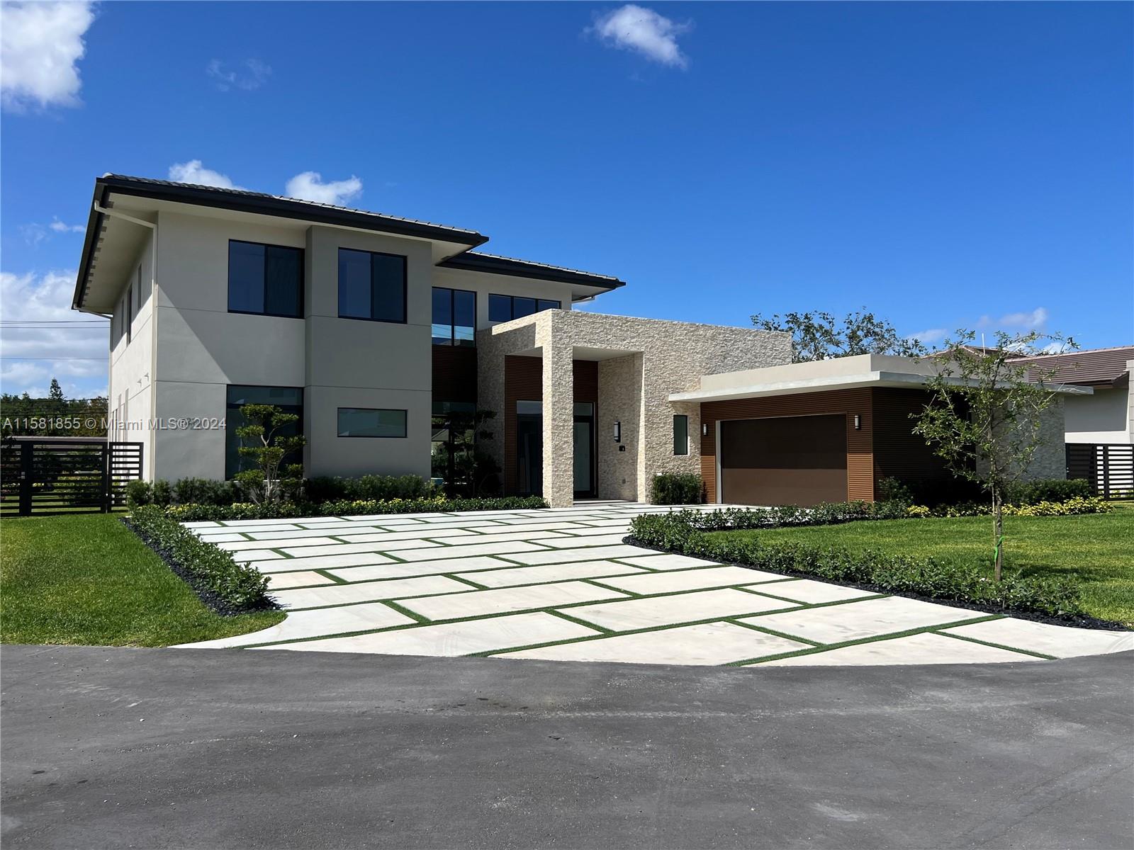 Photo 1 of 7211 Sw 76th Ter Ter, South Miami, Florida, $4,200,000, Web #: 11581855