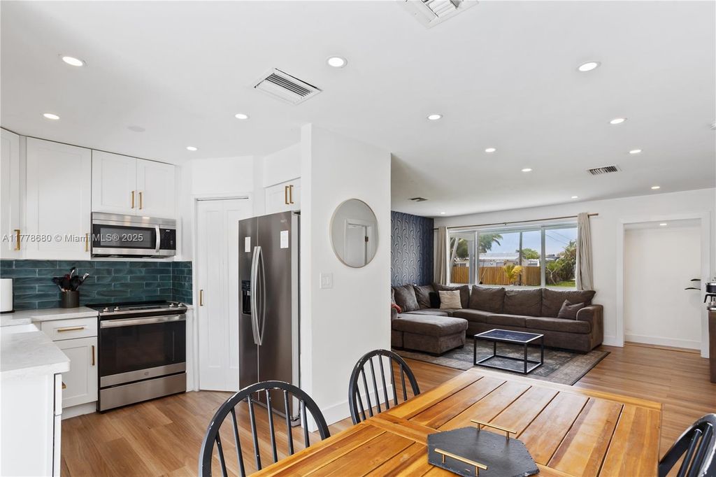 Photo of 3710 NW 6th Ave, Deerfield Beach, FL 33064 (MLS # A11778680)