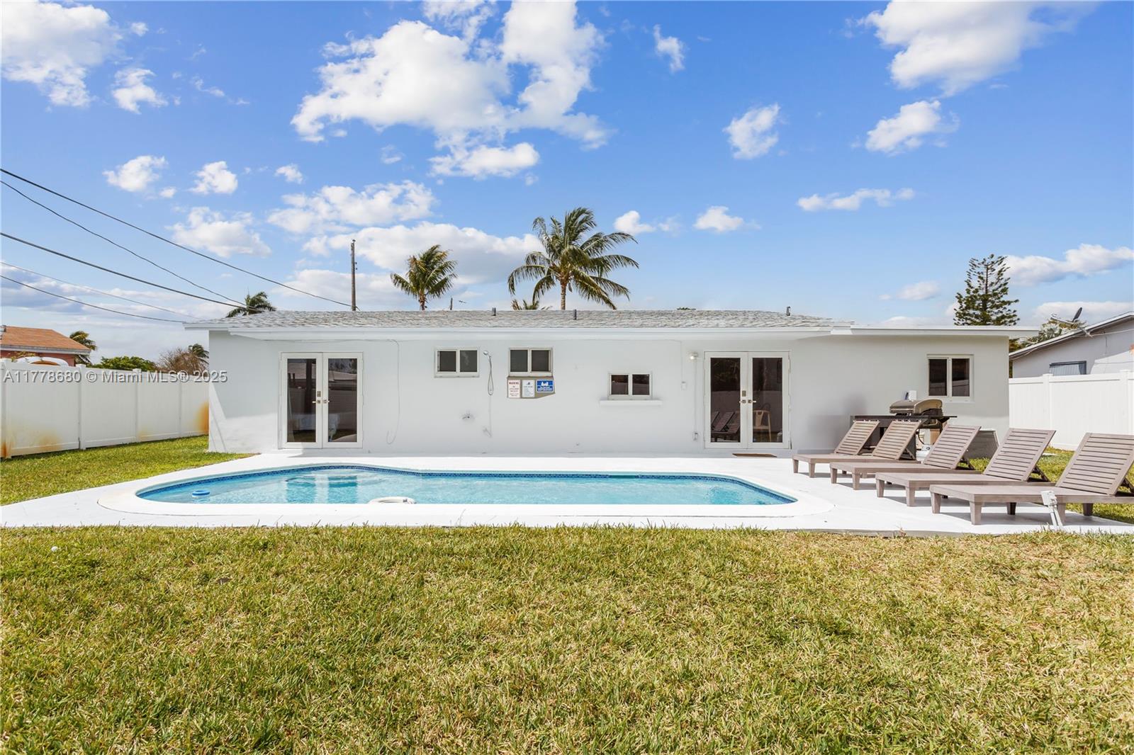 3710 Nw 6th Ave, Deerfield Beach, Broward County, Florida - 4 Bedrooms  
2 Bathrooms - 