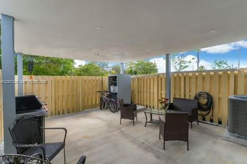 Photo of 27704 SW 156th Ct, Homestead, FL 33032 (MLS # A12007220)