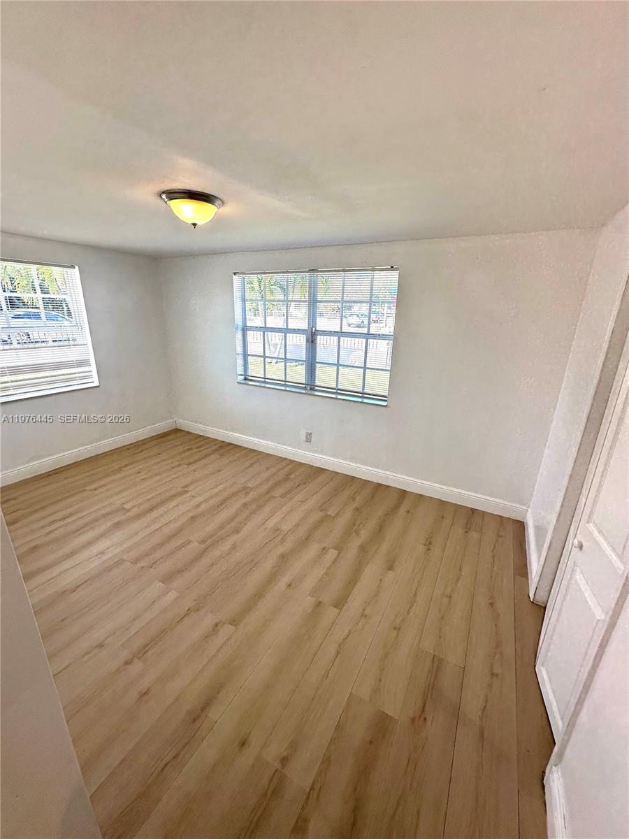 CORAL VILLAS REV - Residential Lease