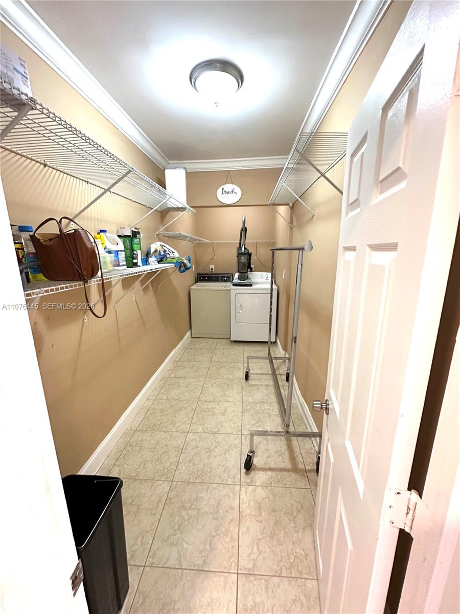 CORAL VILLAS REV - Residential Lease