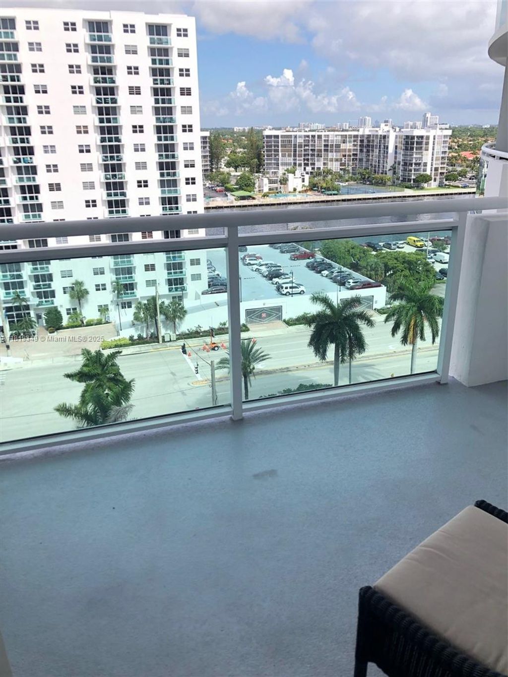 Photo of 3001 S Ocean Dr #1135, Hollywood, FL 33019 (MLS # A11819349)