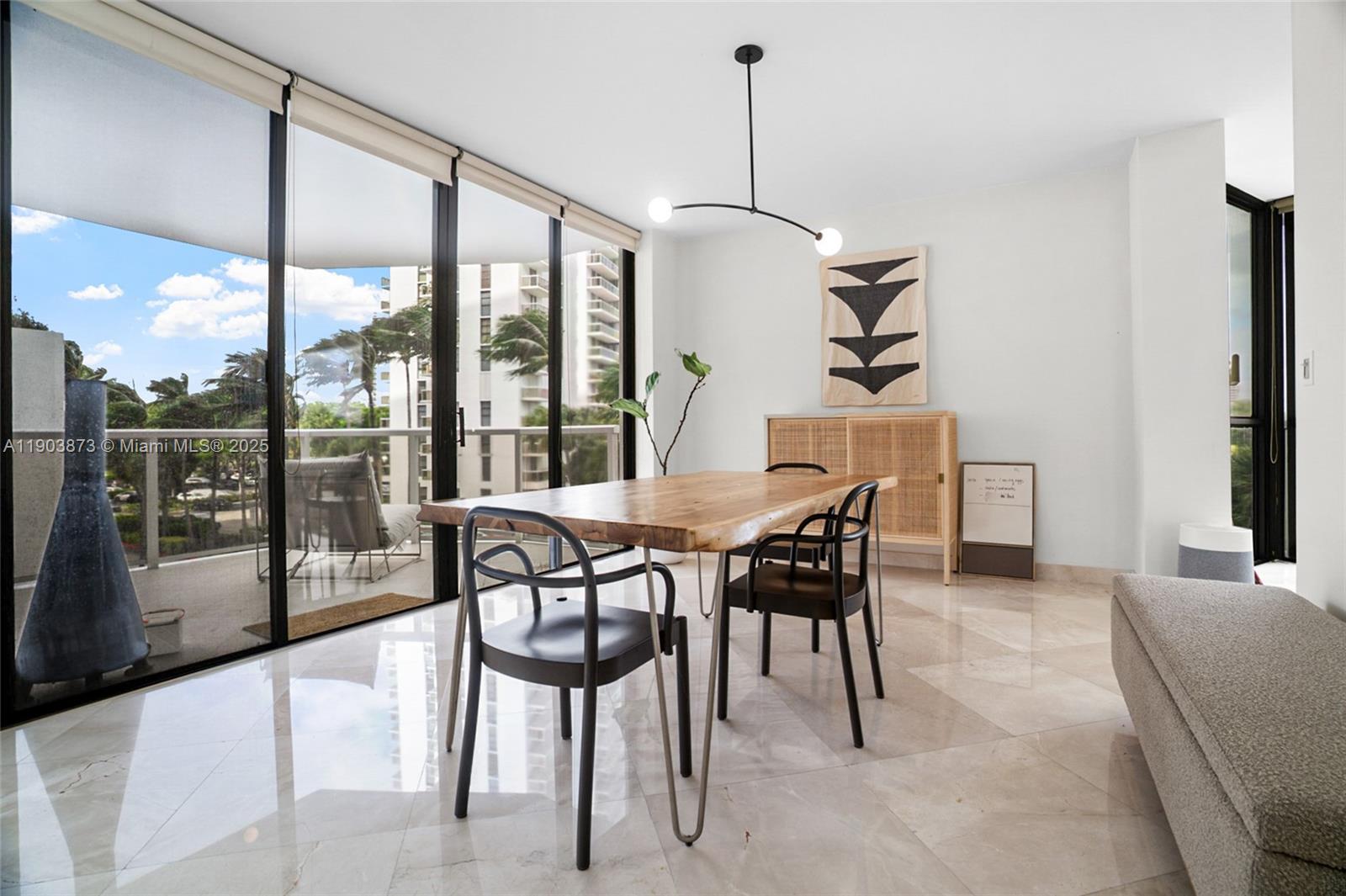 HAMPTONS WEST CONDO - Residential