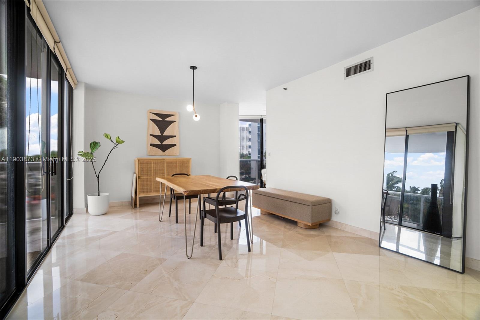 HAMPTONS WEST CONDO - Residential