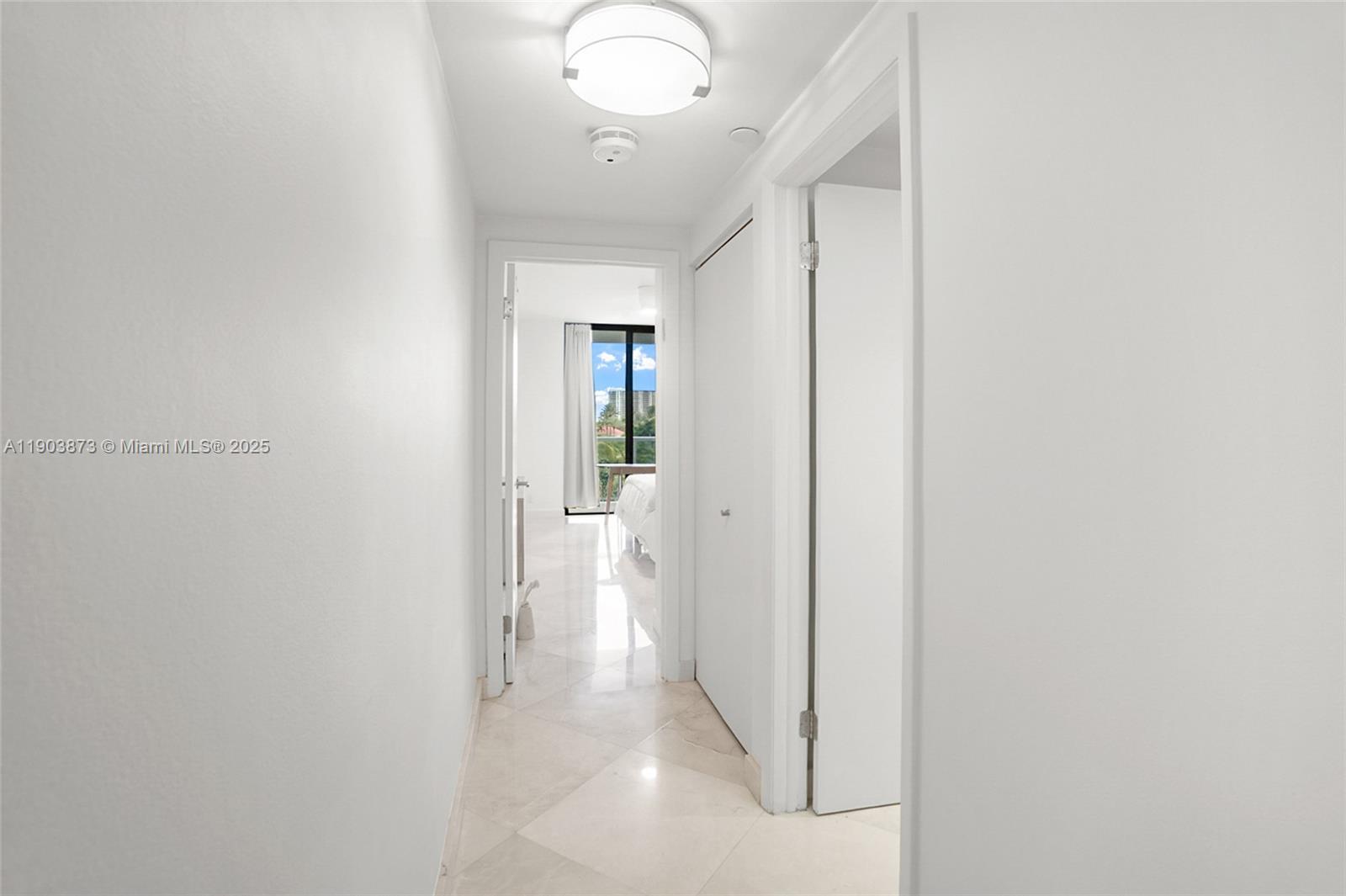 20281 E Country Club Dr M1