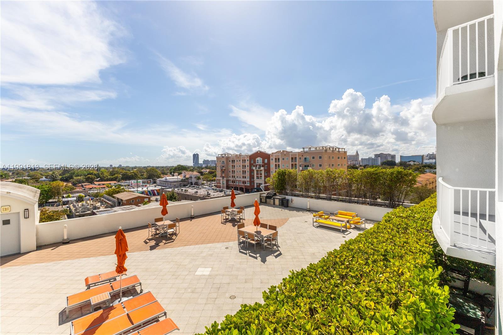 MIDTOWN LOFTS CONDO - Residential Lease