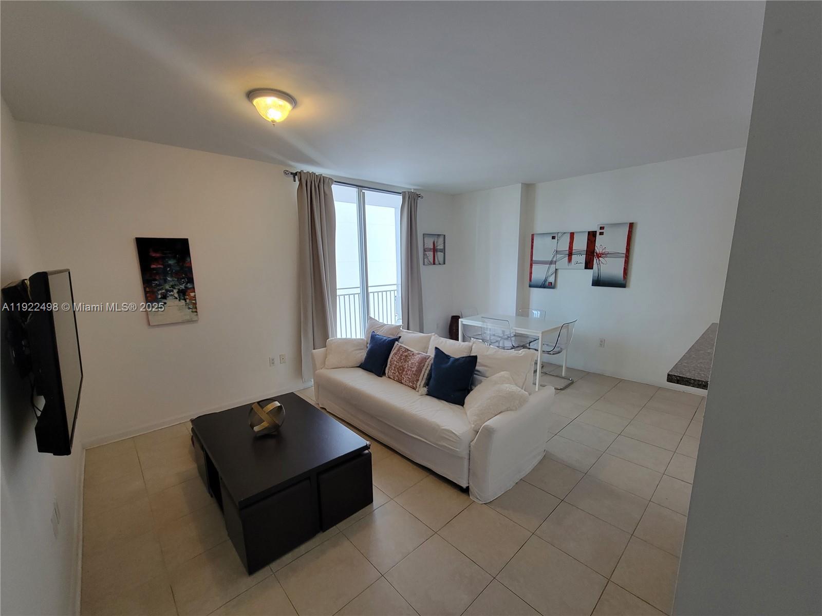 185 SE 14th Ter 1101