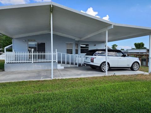 A home in Okeechobee