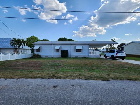 A home in Okeechobee