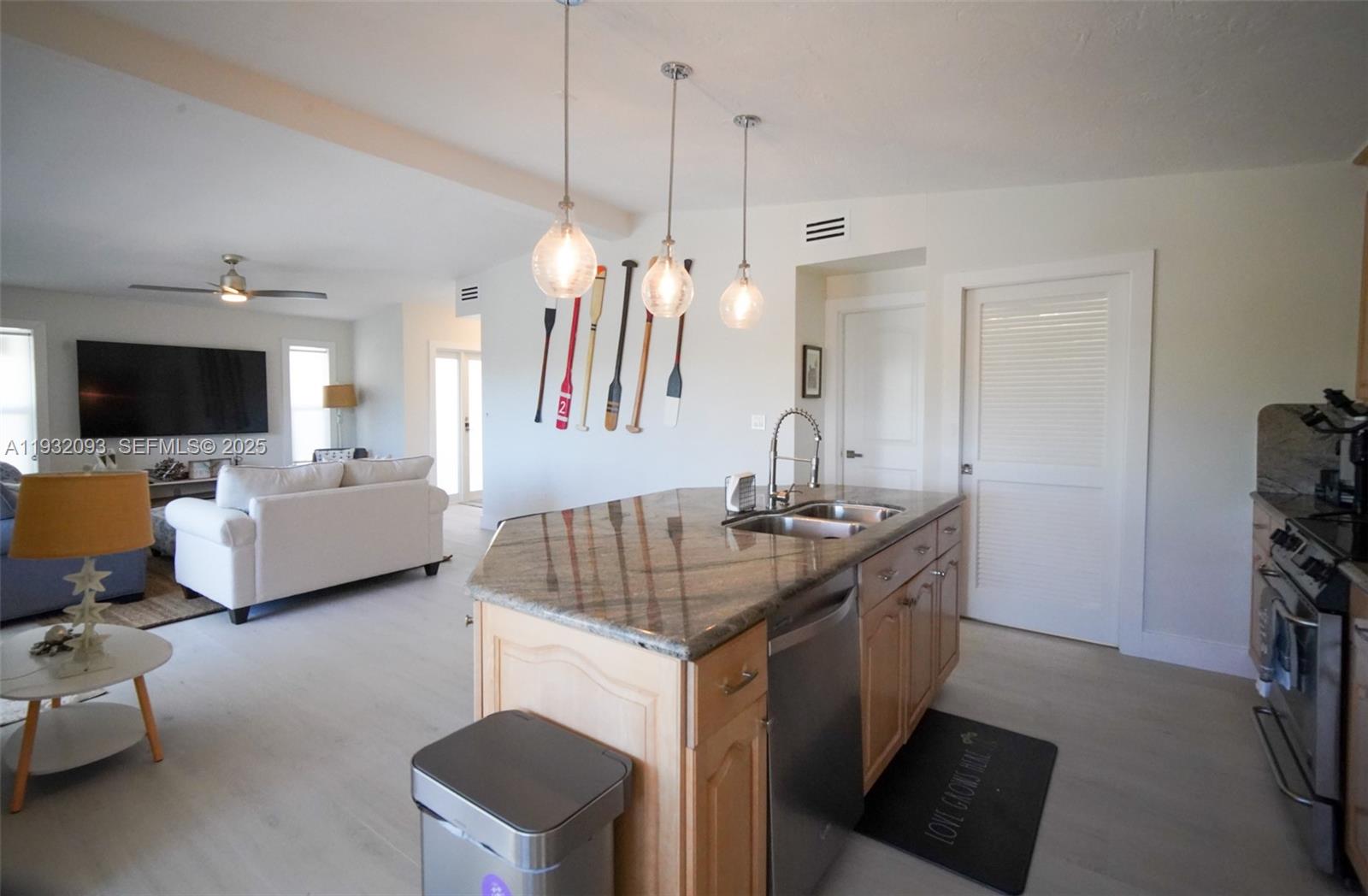 PORT ANTIGUA PLAT NO 5 & - Residential