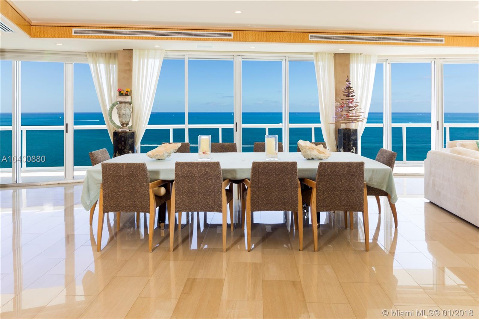 MAJESTIC TOWER - Residential