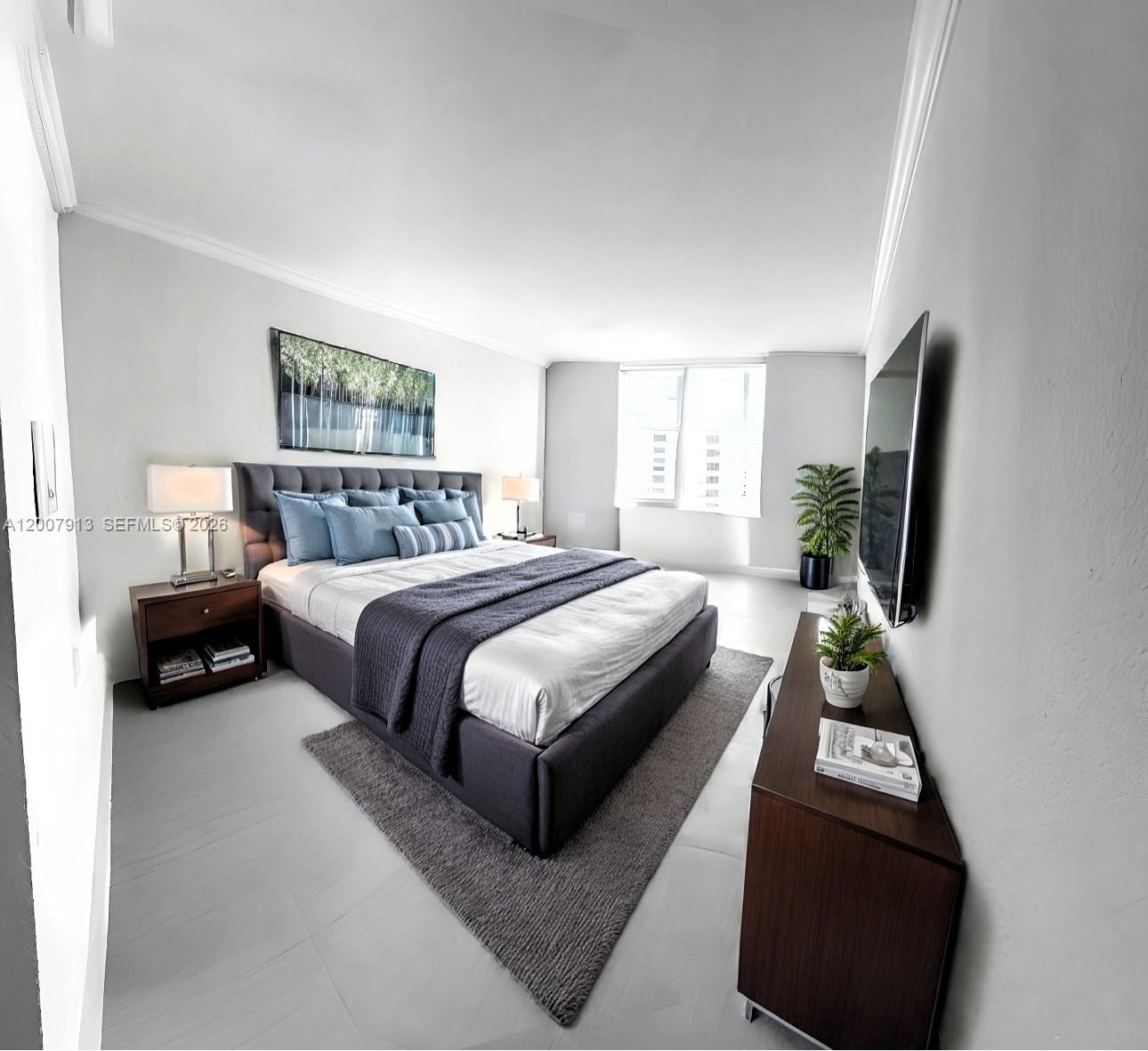 5600 CONDO - Residential