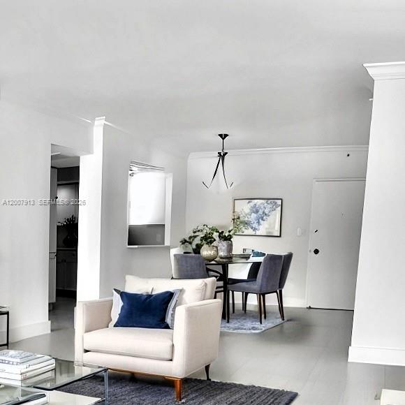 5600 CONDO - Residential