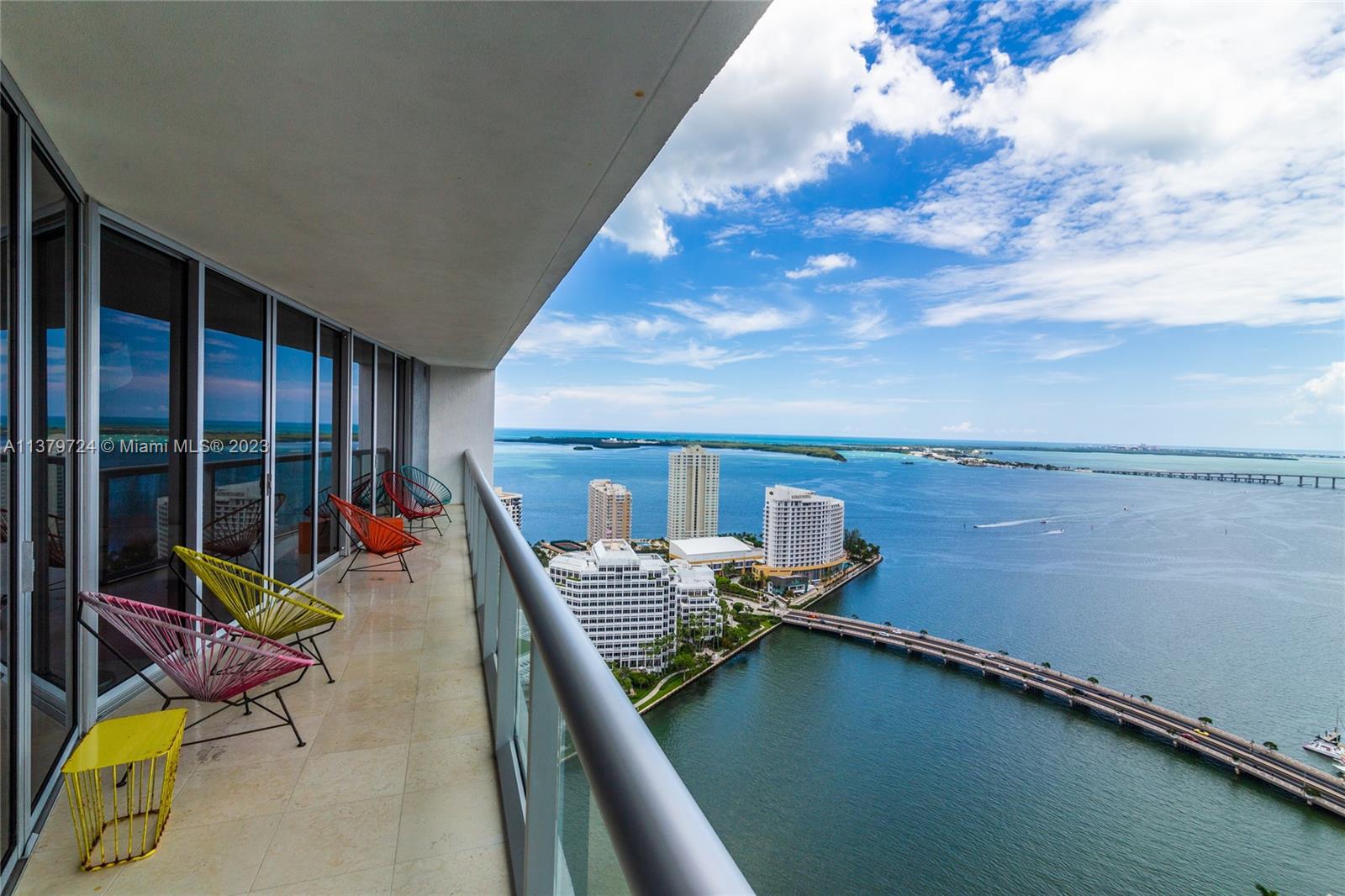 ICON BRICKELL NO TWO - Residential