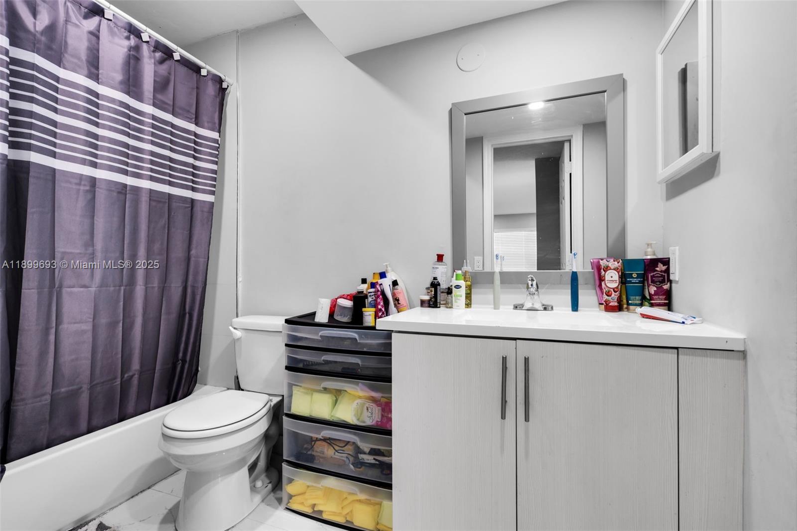 APPLE CREEK - Residential