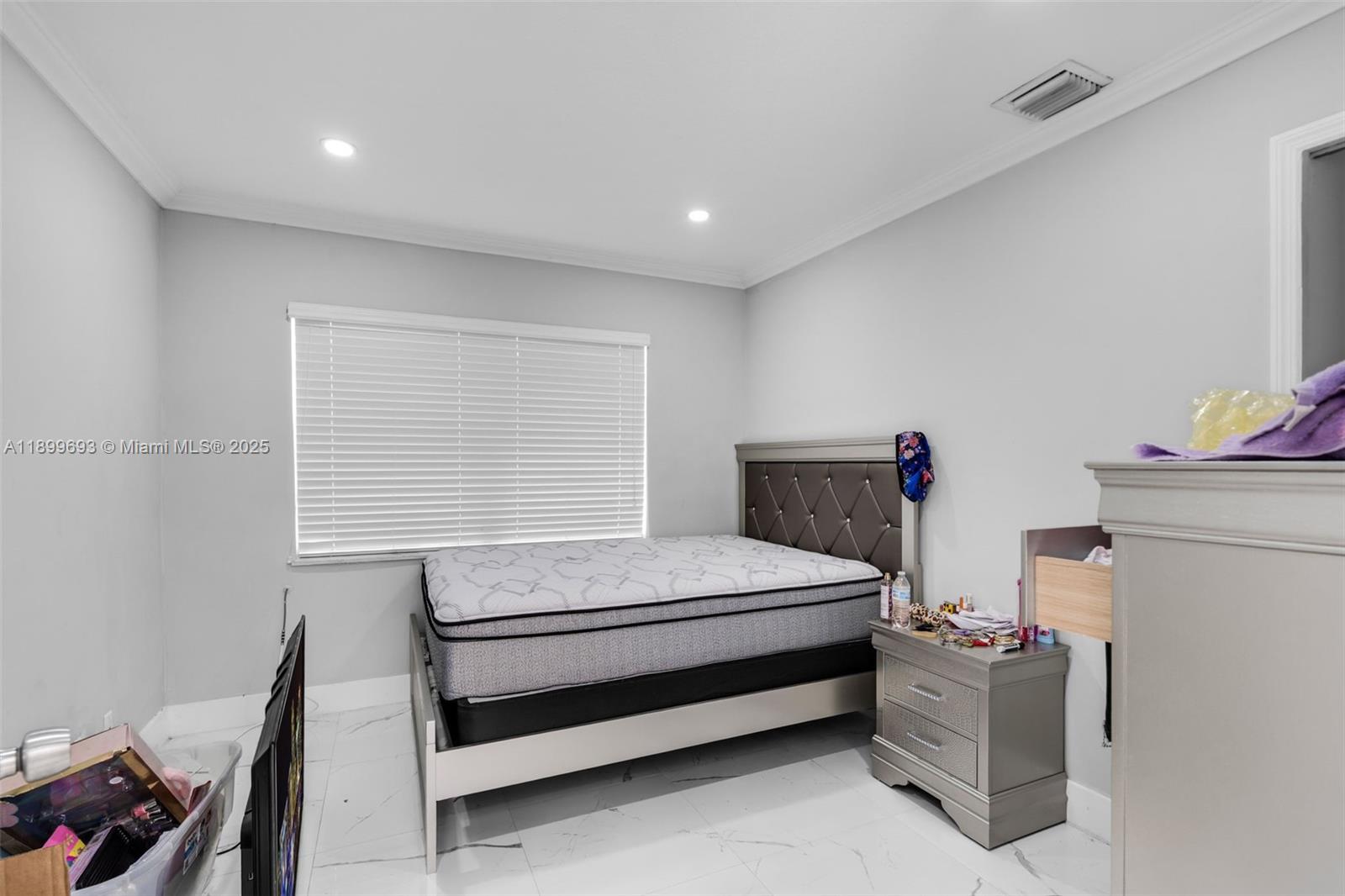 APPLE CREEK - Residential