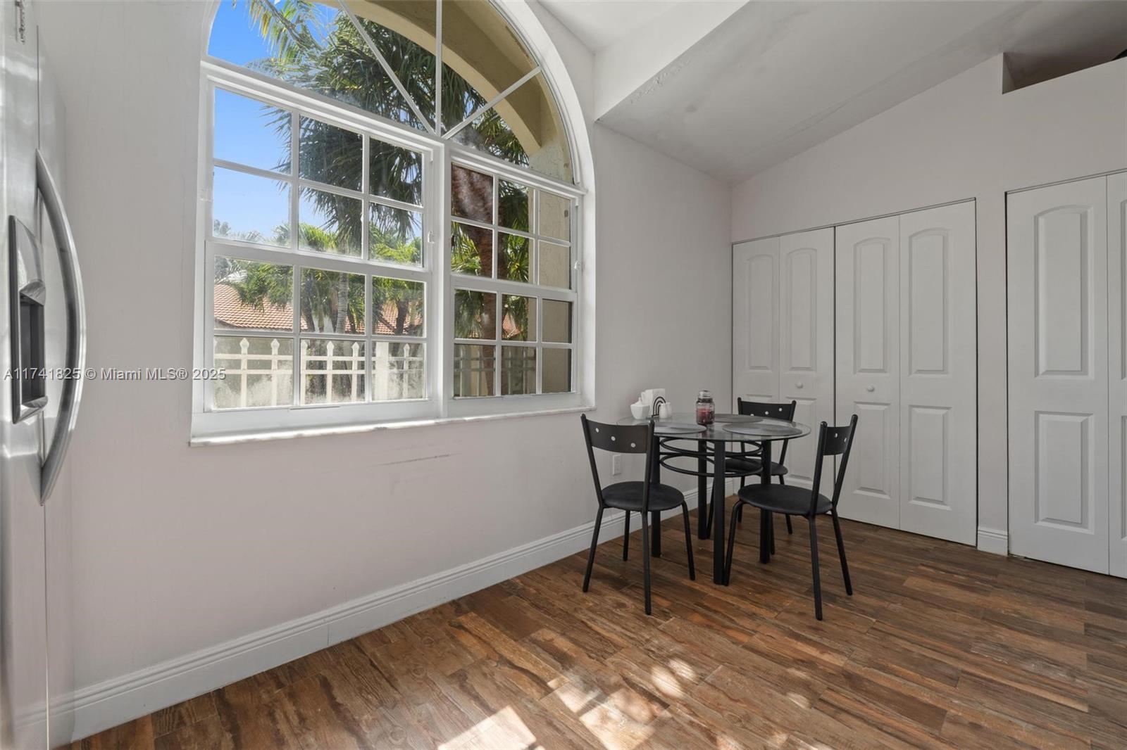 IMAGES AT PEMBROKE POINTE - Residential