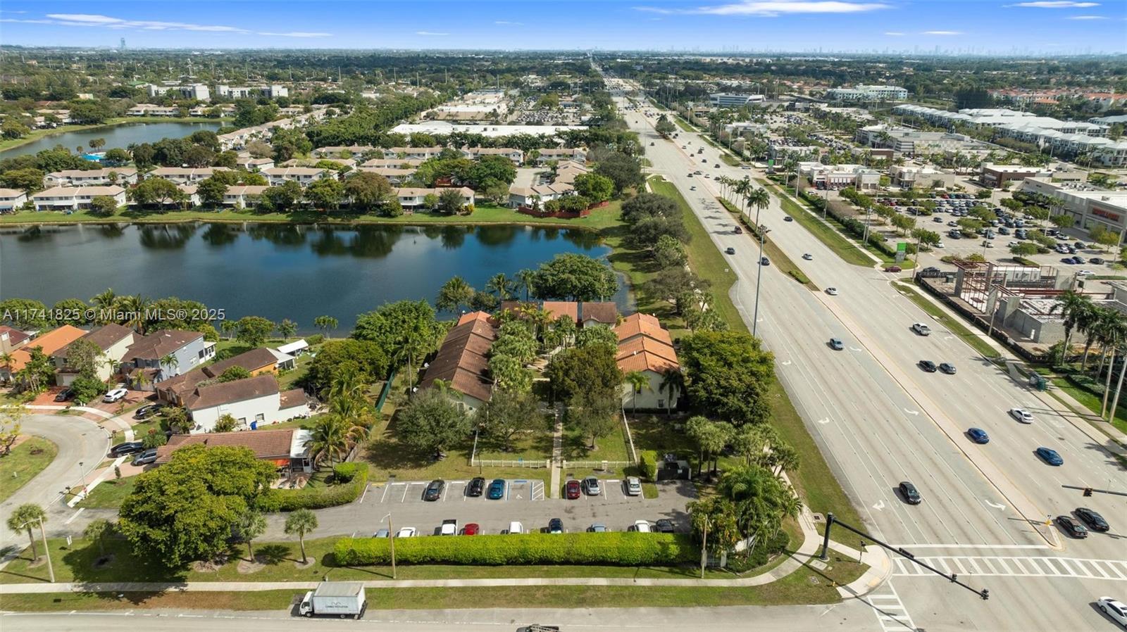 IMAGES AT PEMBROKE POINTE - Residential