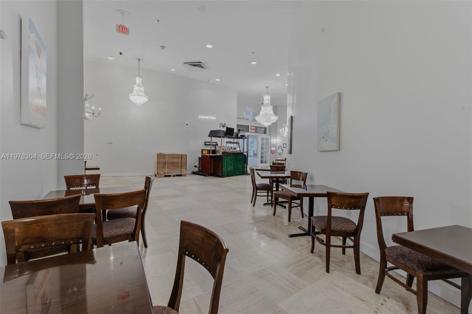 5445 Collins Ave L6 & CU2A