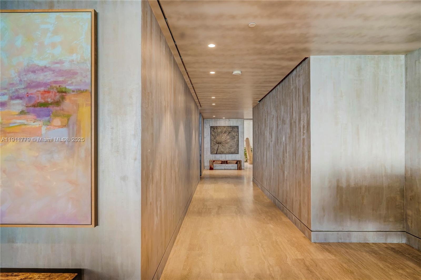 SURF CLUB CONDO - Residential