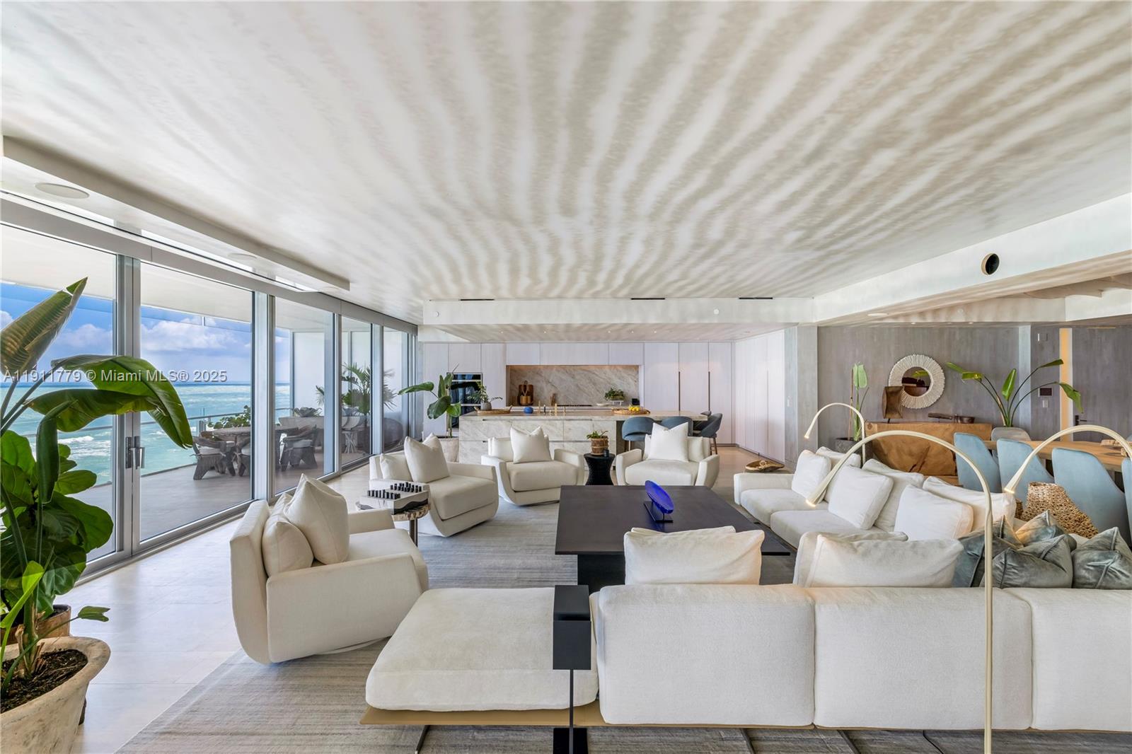 SURF CLUB CONDO - Residential