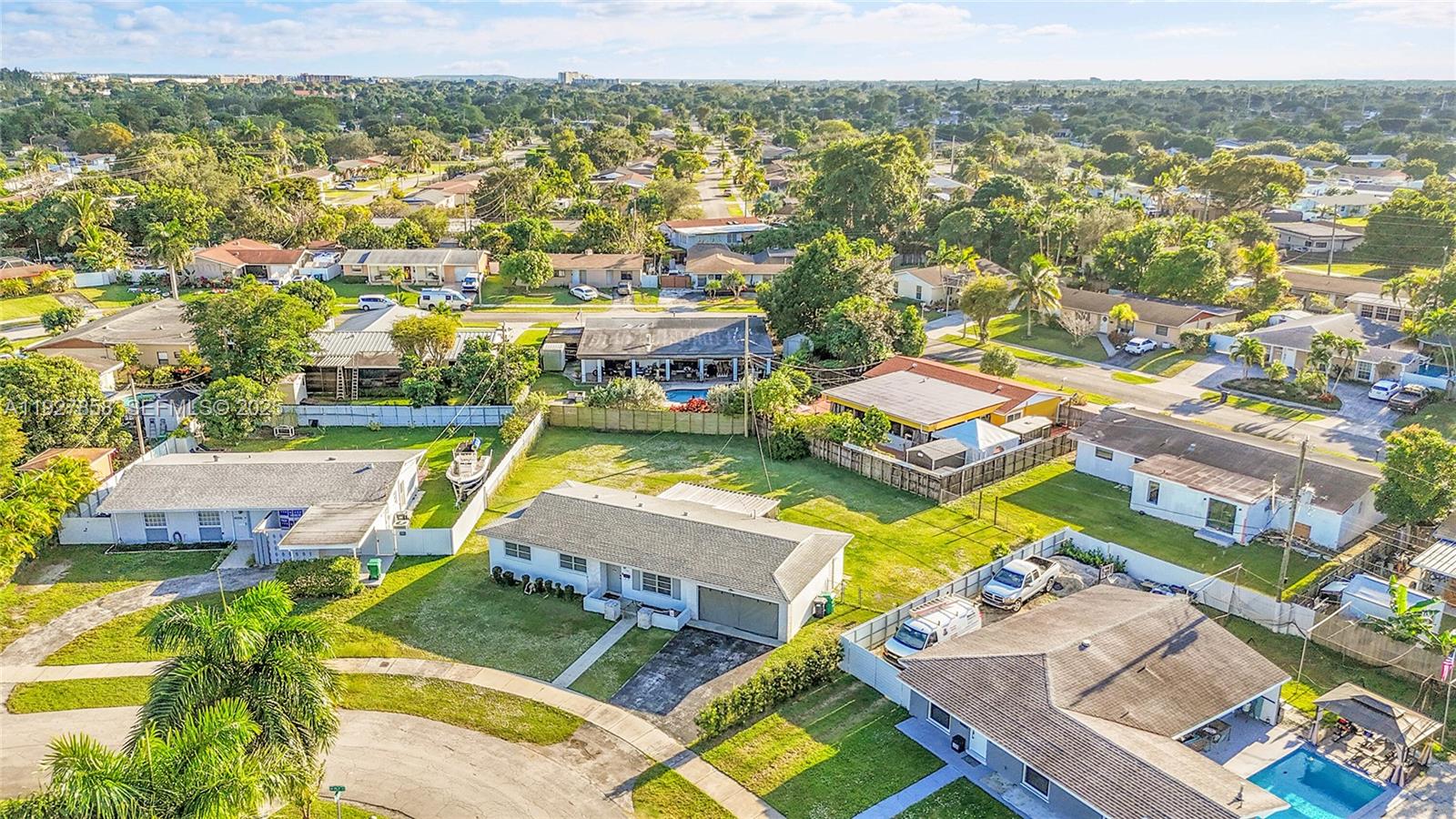 FAIRWAY PINES 2ND ADDN - Residential