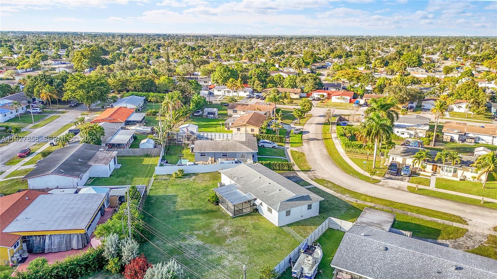 FAIRWAY PINES 2ND ADDN - Residential