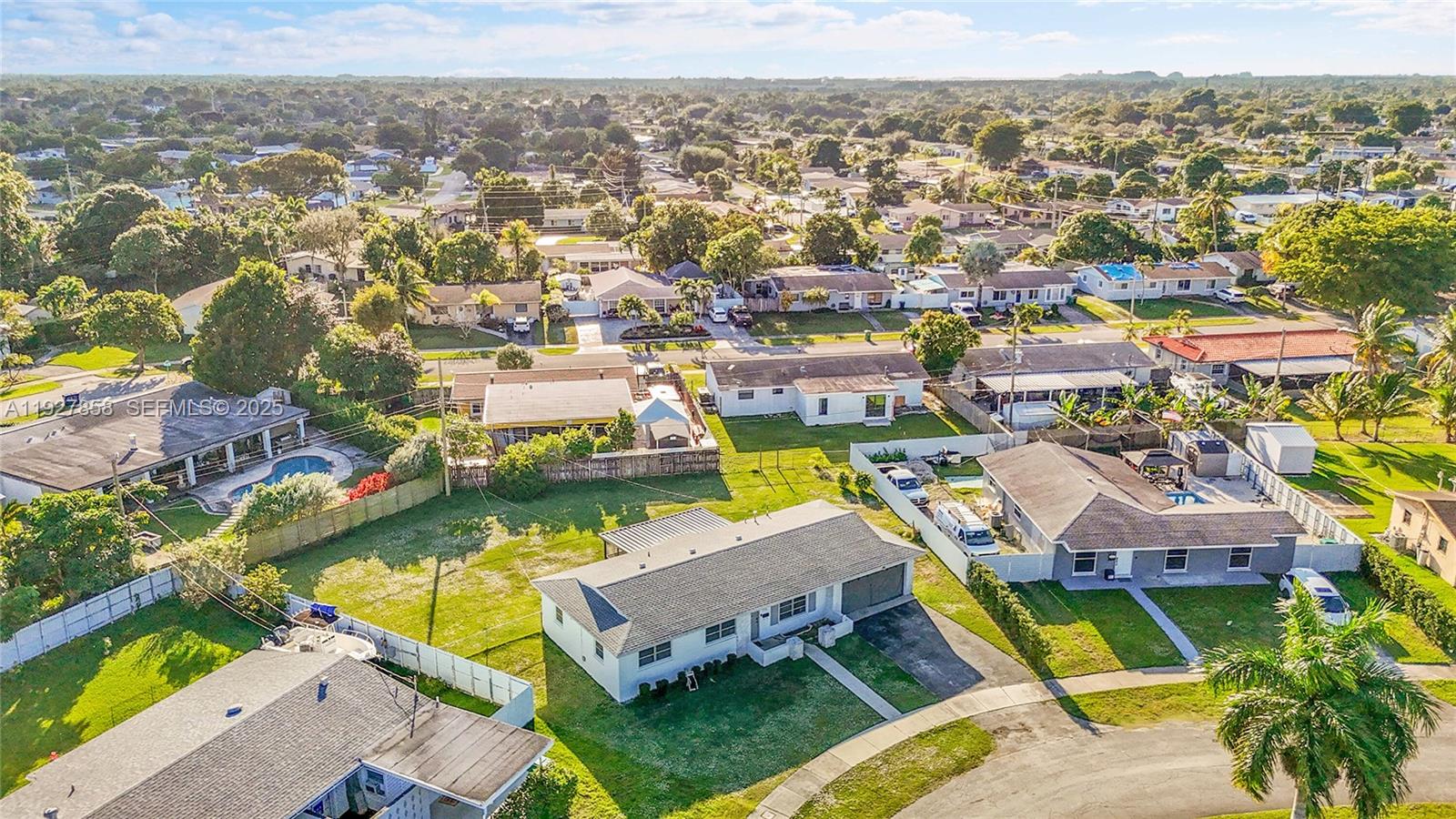 FAIRWAY PINES 2ND ADDN - Residential