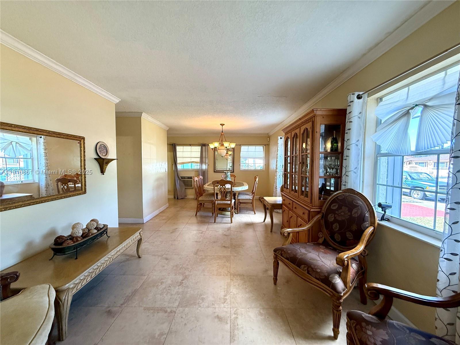 MOSERS ADDN TO HIALEAH - Residential