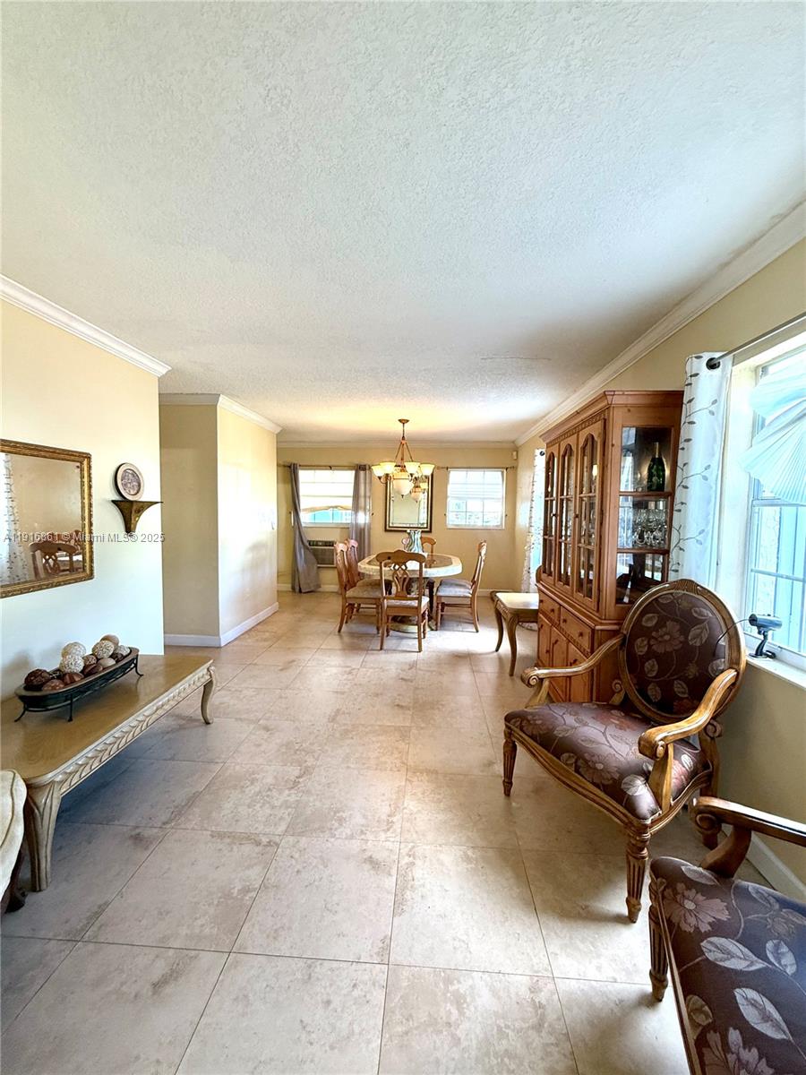 MOSERS ADDN TO HIALEAH - Residential