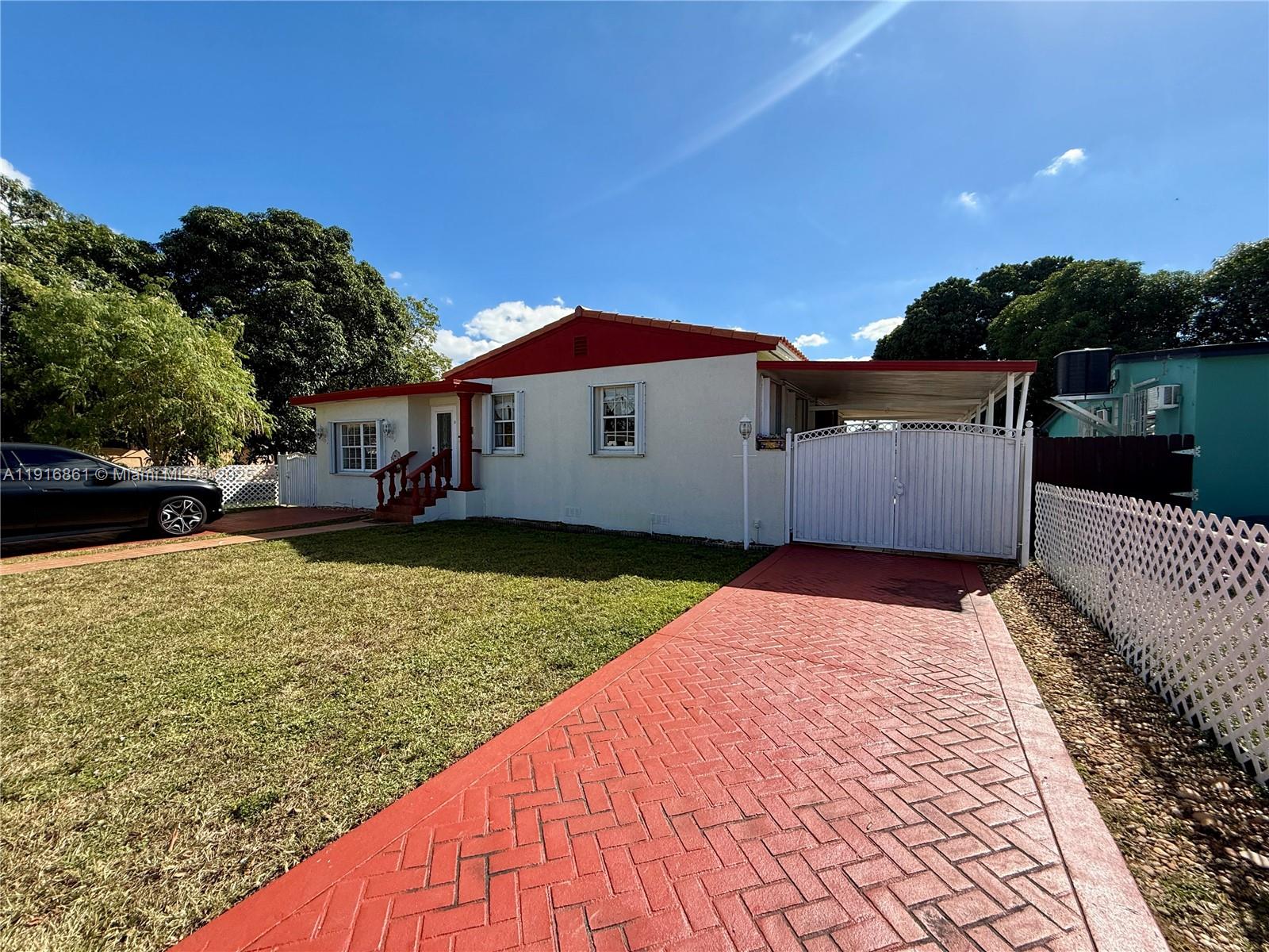 MOSERS ADDN TO HIALEAH - Residential