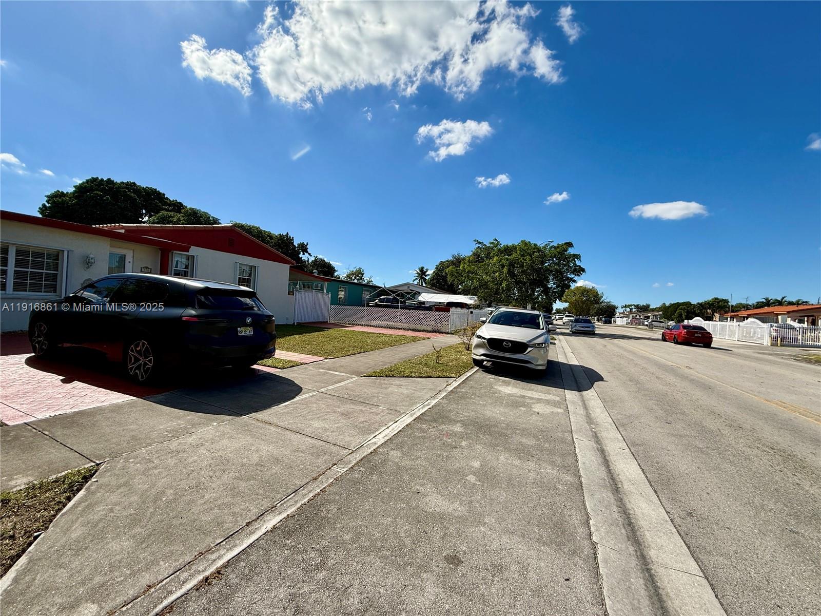 MOSERS ADDN TO HIALEAH - Residential