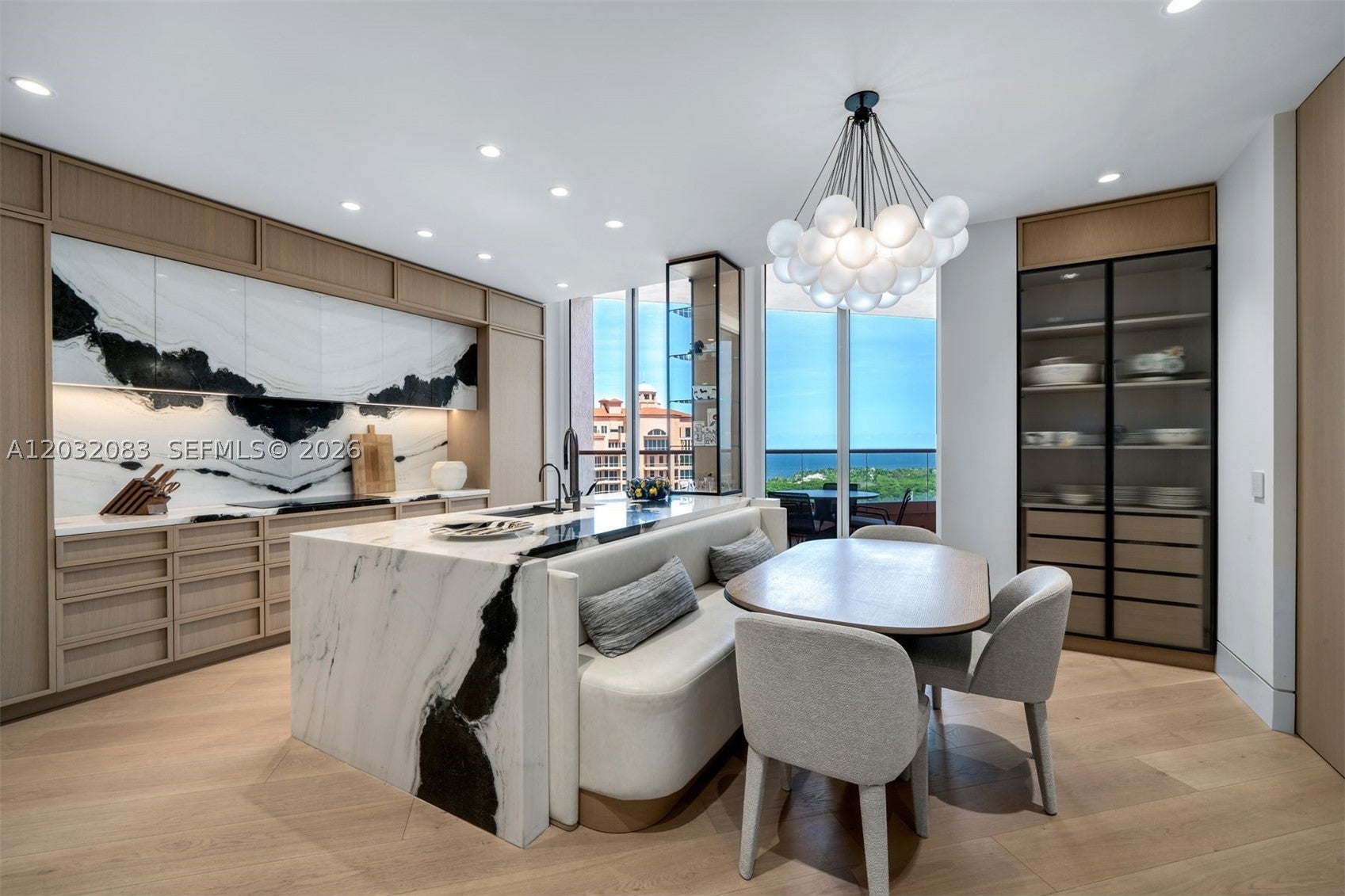 60 Edgewater Dr TS-D