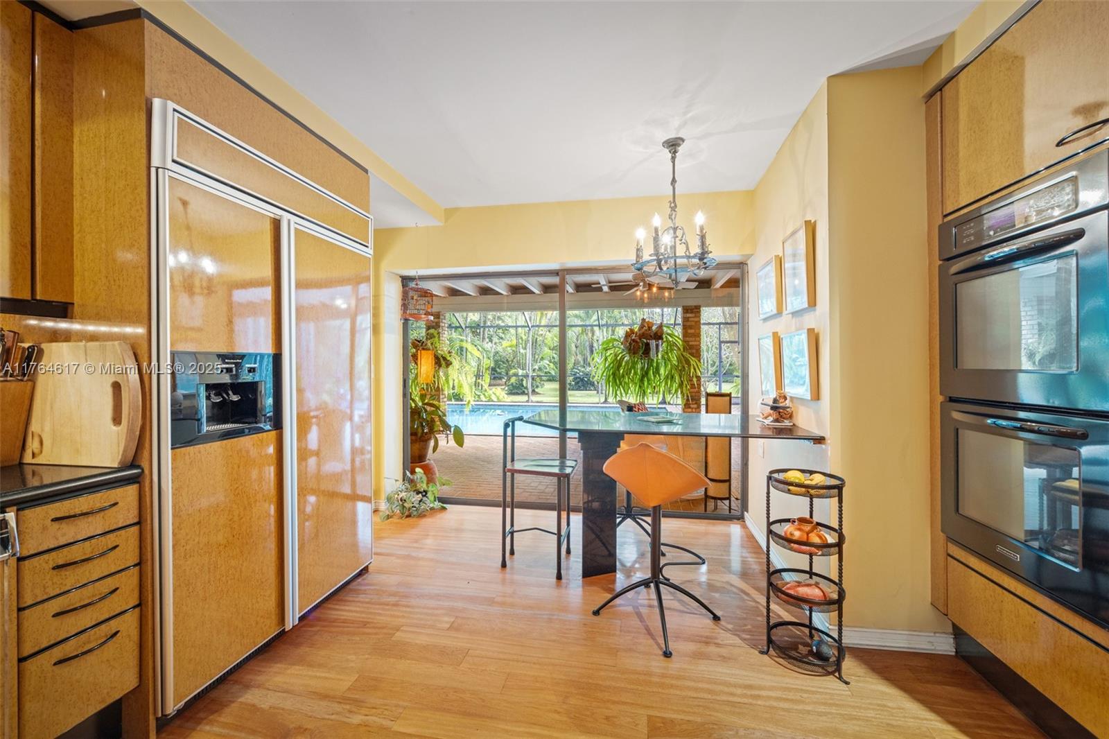 HUTCHINSON SUB - Residential