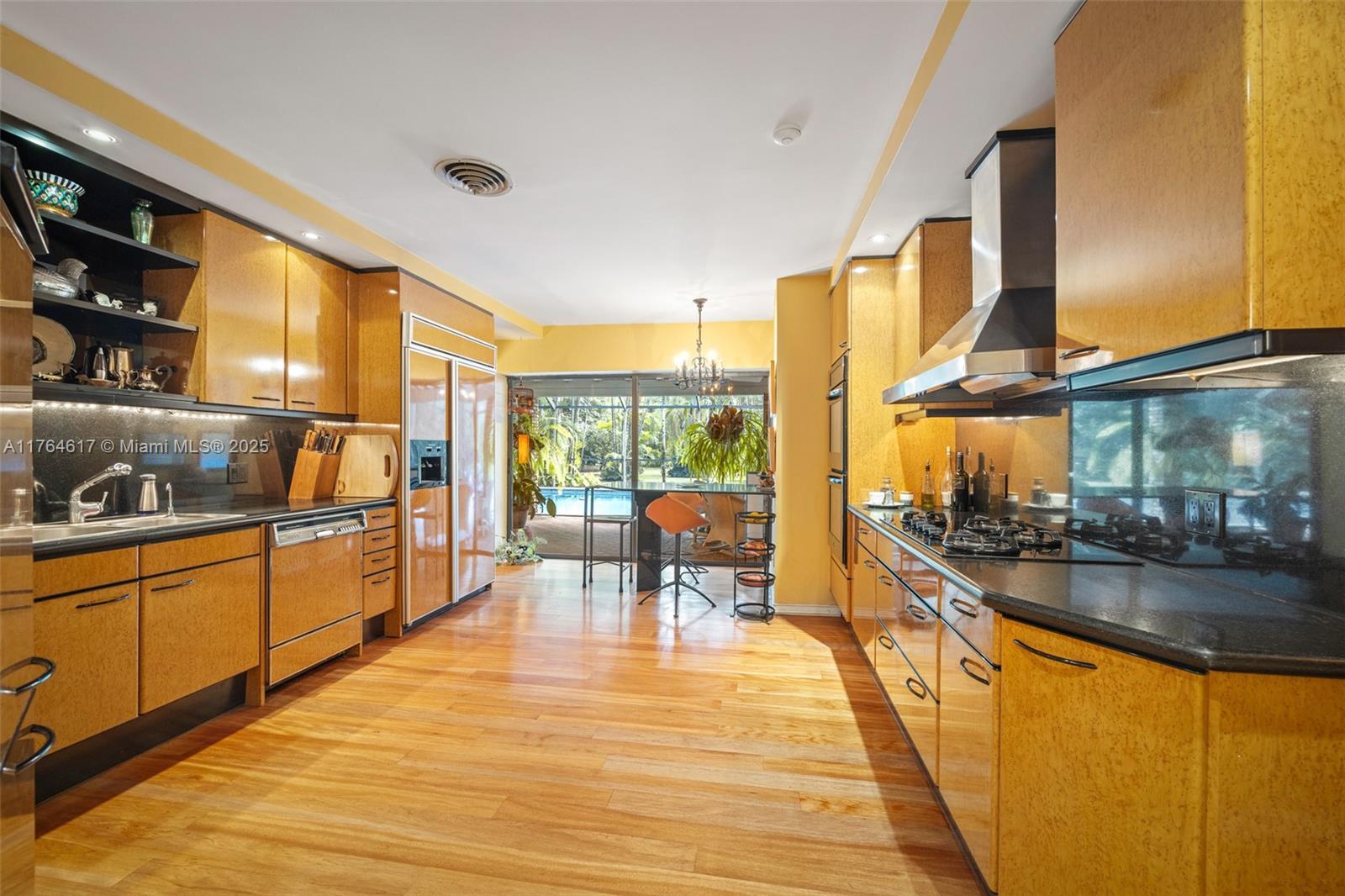 HUTCHINSON SUB - Residential