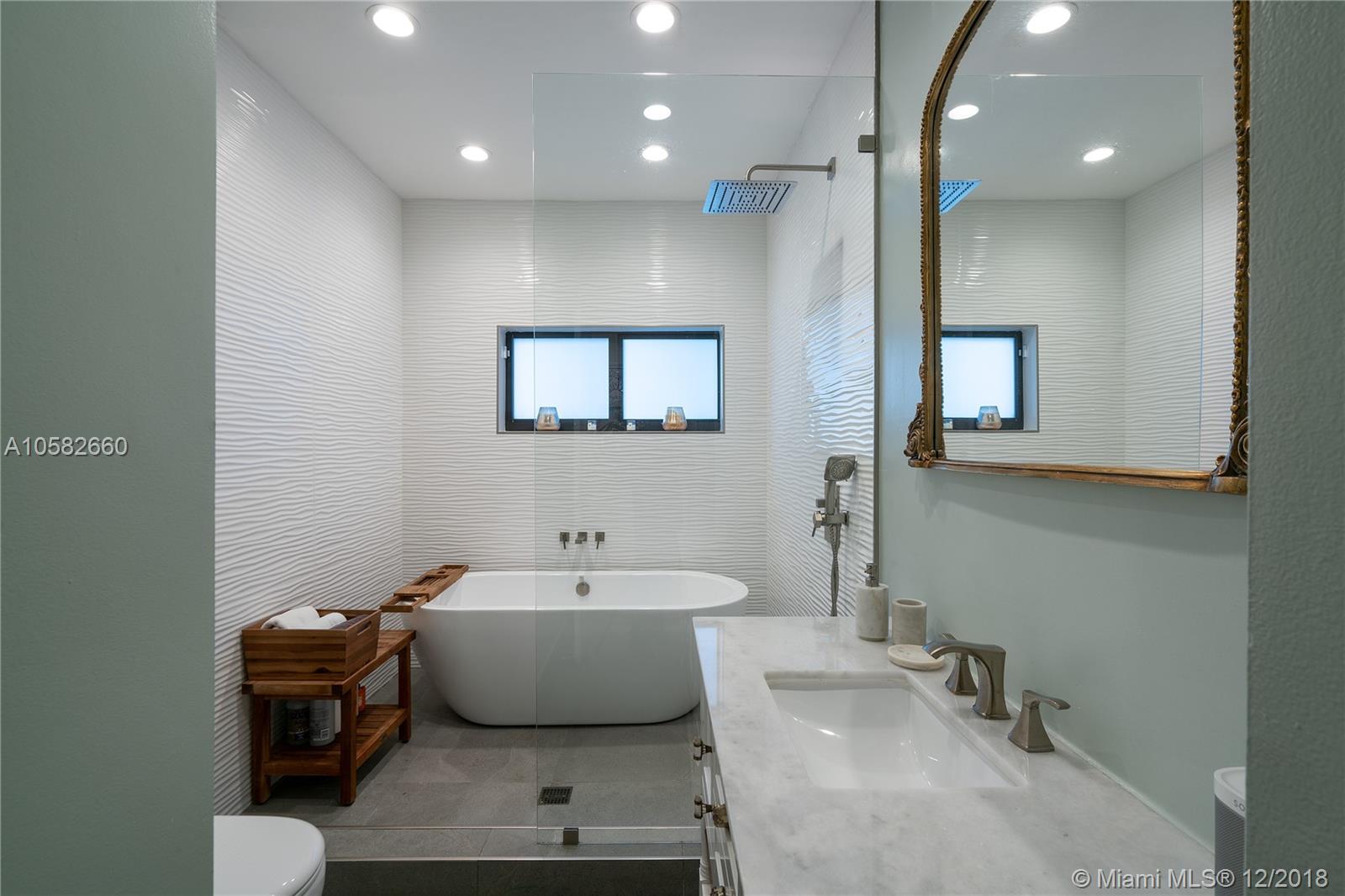 DI LIDO ISLAND - Residential